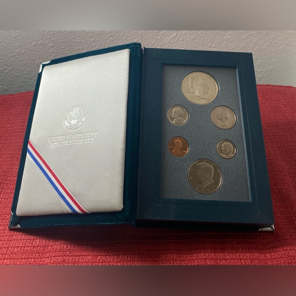 NWT.. 1990 US MINT PRESTIGE SET. - Picture 12 of 16
